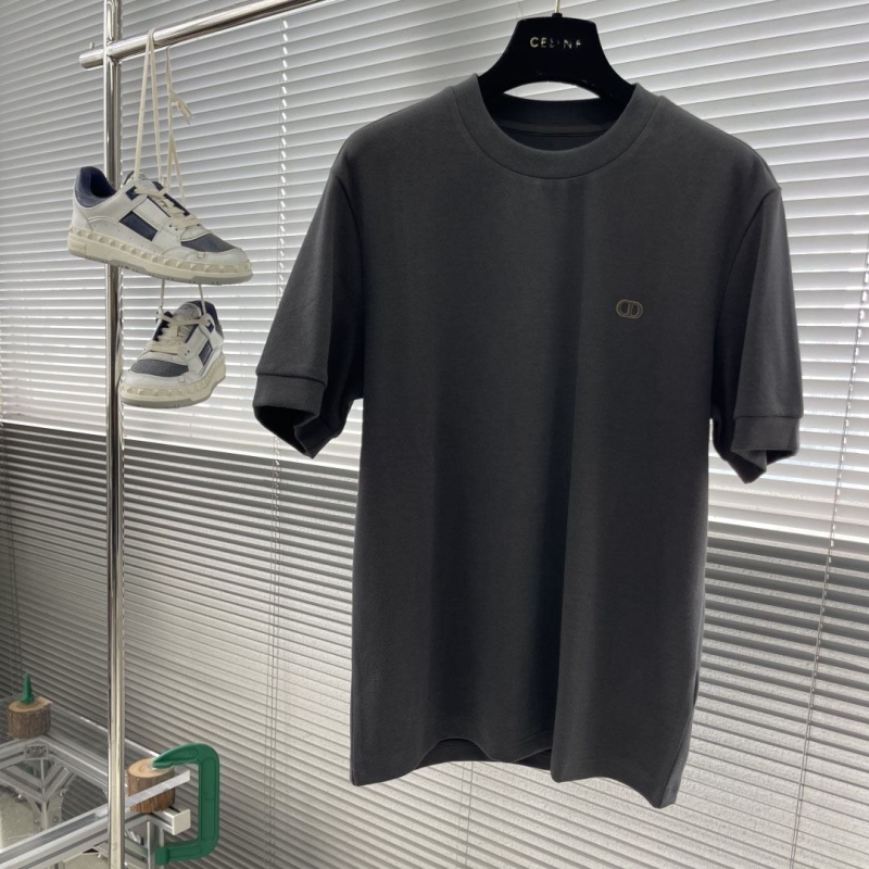 chr1st1an D10r t-shirts